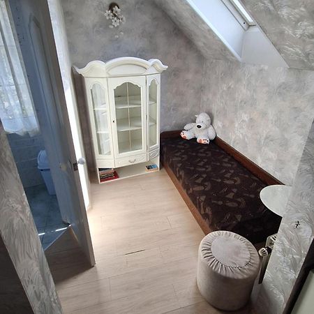 Guest House Krista Jurmala Bagian luar foto
